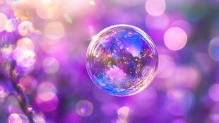 梦幻紫色泡泡的美丽瞬间