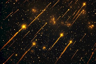 梦幻流星划过璀璨夜空