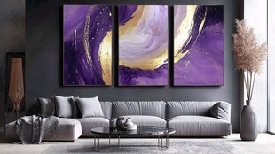 紫色金纹挂画装点时尚客厅