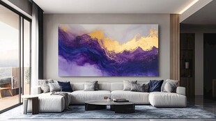 现代客厅中的抽象艺术挂画