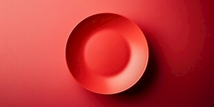 红色圆盘简约背景展示