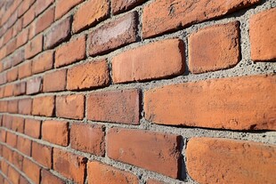 红砖墙面特写
