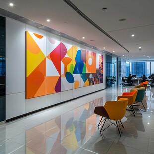 现代办公空间的多彩艺术墙
