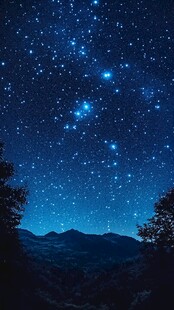 山间璀璨星空夜景