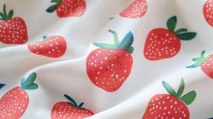 草莓印花布料 清新可爱风
