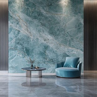 蓝绿色大理石墙配休闲沙发
