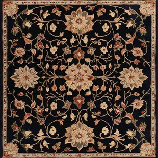 精美花卉图案传统地毯