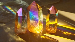 梦幻炫彩水晶折射迷人光影