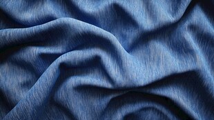 蓝色褶皱布料质感展示