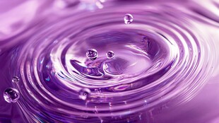 紫色水波纹水滴唯美画面