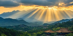 山间晨光洒古建