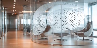 现代玻璃隔断办公室空间