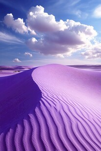 梦幻紫色沙漠与蓝天白云