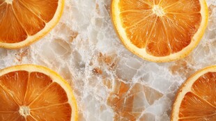 冰上鲜橙切片图