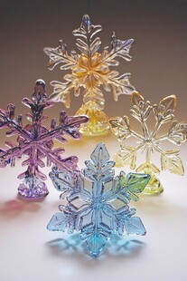 多彩水晶雪花摆件