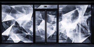 几何光影艺术玻璃门设计
