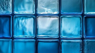 蓝色玻璃方块纹理特写