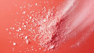 粉状腮红特写 色彩明艳