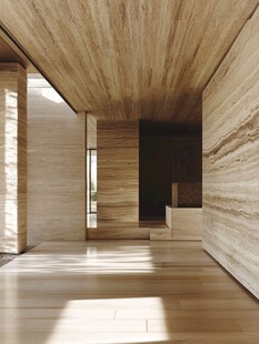 木质简约室内走廊空间