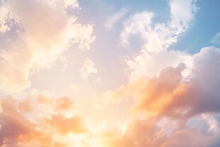 梦幻霞光中的绚烂天空