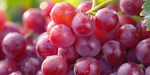 晶莹红葡萄 尽显新鲜质感