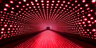 红色梦幻灯光隧道场景