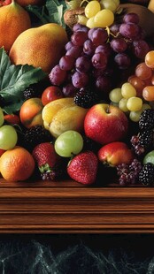 多彩缤纷的新鲜水果组合