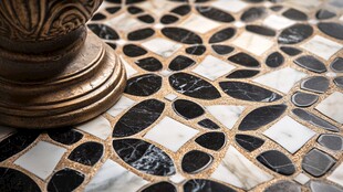 精致马赛克瓷砖地面装饰