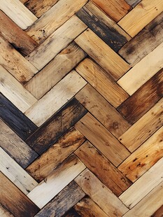 人字形拼花复古木地板