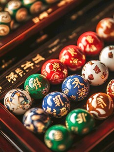 传统彩球尽显东方韵味