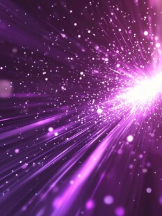梦幻紫色星空光线背景图