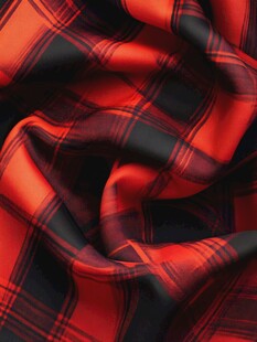 红黑格子丝绸面料纹理
