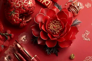喜庆红牡丹中式饰品摆件