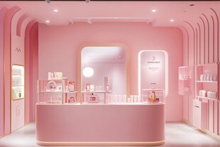 粉色梦幻美妆店内部空间