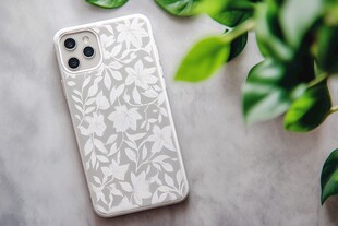 花卉图案手机壳 清新雅致