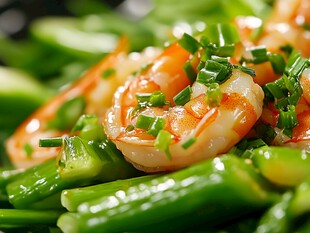 葱香虾仁配青蔬