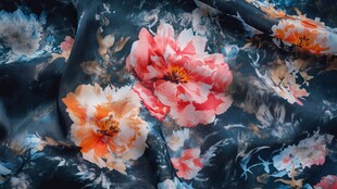 花卉印花丝绸布料展示