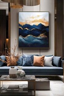 现代客厅中的艺术挂画装饰