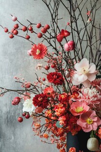 中式风多彩花卉瓶插艺术