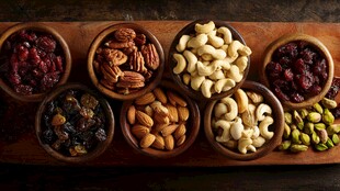 多样坚果果干美味组合