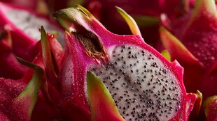 红心火龙果果肉特写