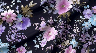 黑色底花卉图案精美布料