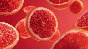 红柚切片在空中飞舞画面