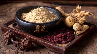 碗装人参粉及多种中药材