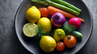 多彩蔬果摆盘展示