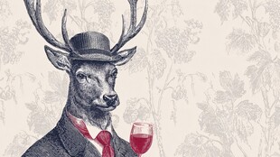 戴帽绅士鹿手持红酒杯