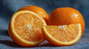 新鲜橙子 整果与切片展示