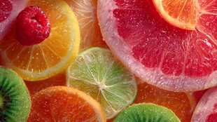 多彩切片水果拼盘