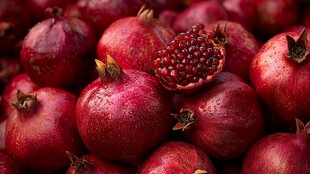 饱满红石榴 尽显鲜果魅力