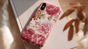 花卉图案手机壳优雅精致